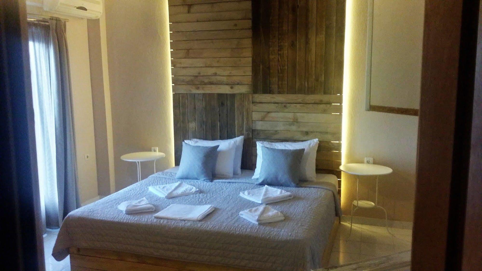 Anemos Hotel Polychrono Ngoại thất bức ảnh