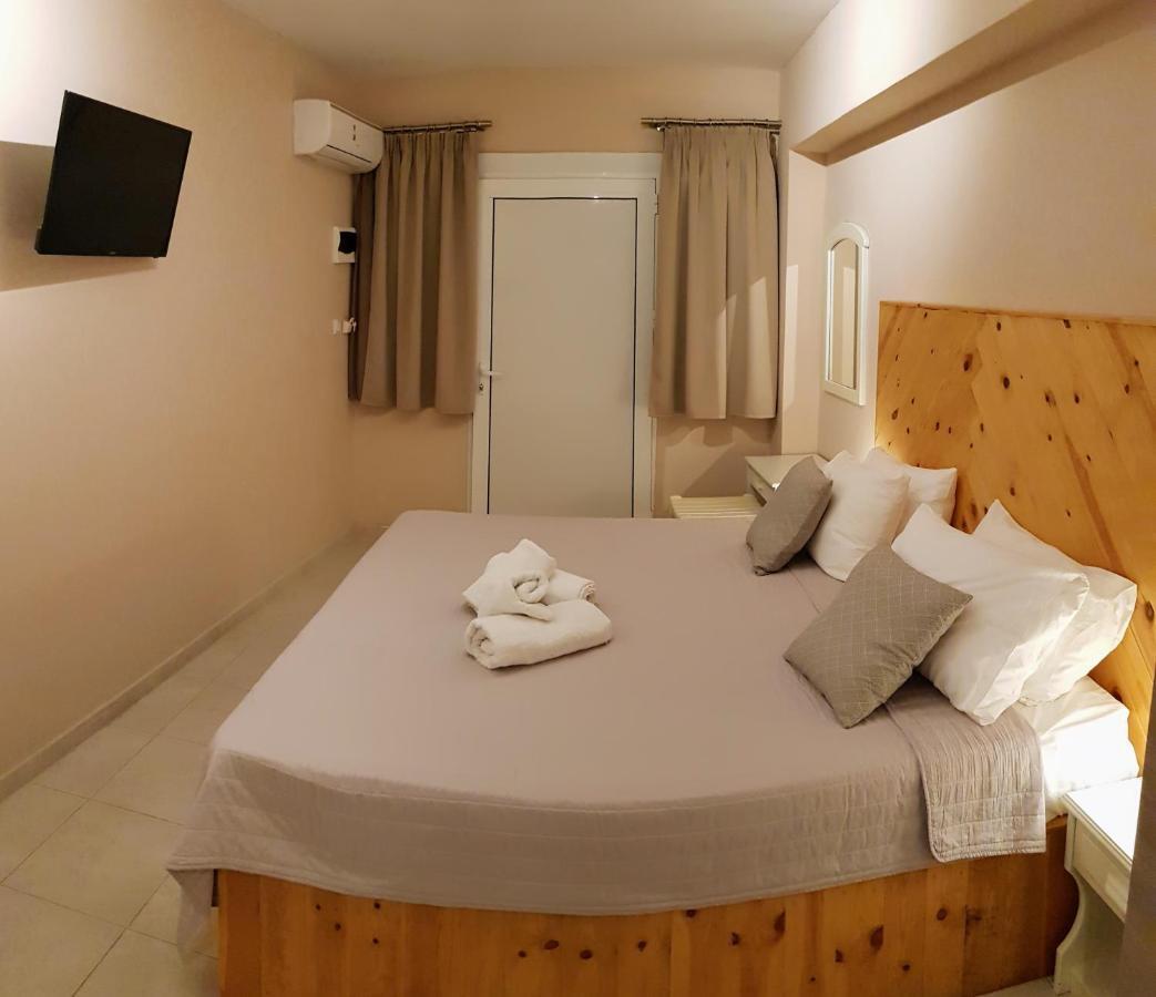 Anemos Hotel Polychrono Ngoại thất bức ảnh