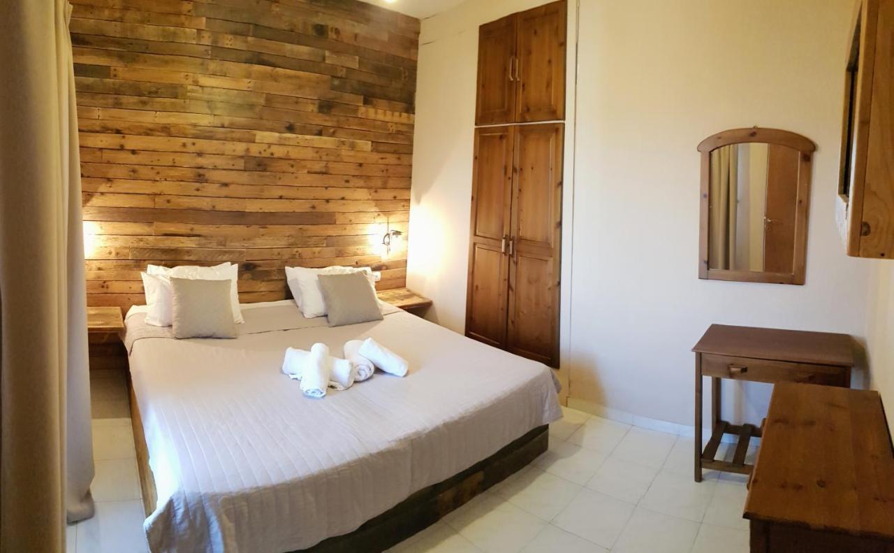 Anemos Hotel Polychrono Ngoại thất bức ảnh